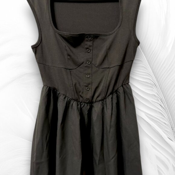 Black Sleeveless Fit And Flare Button Front Dress - Picture 4 of 7